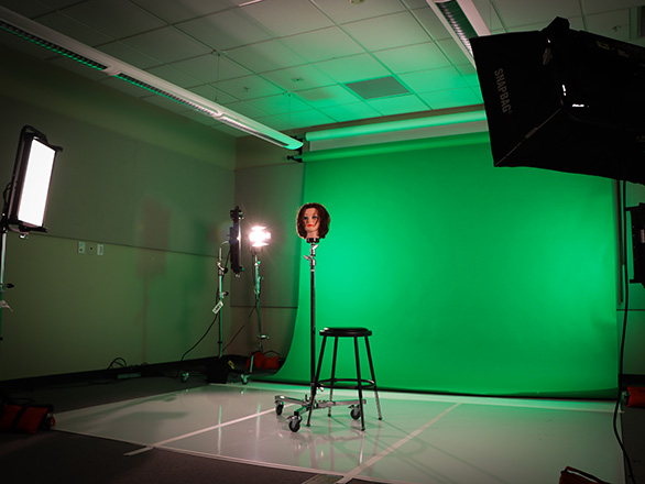 View of the screen and lights in the self serve studio.