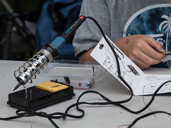 Soldering iron and soldering project
