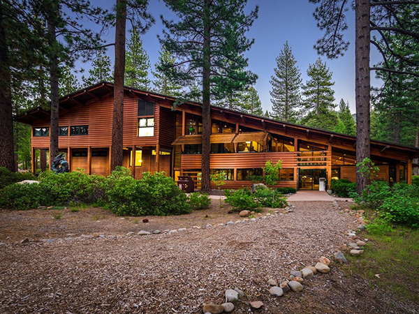 The exterior of the Prim Library.