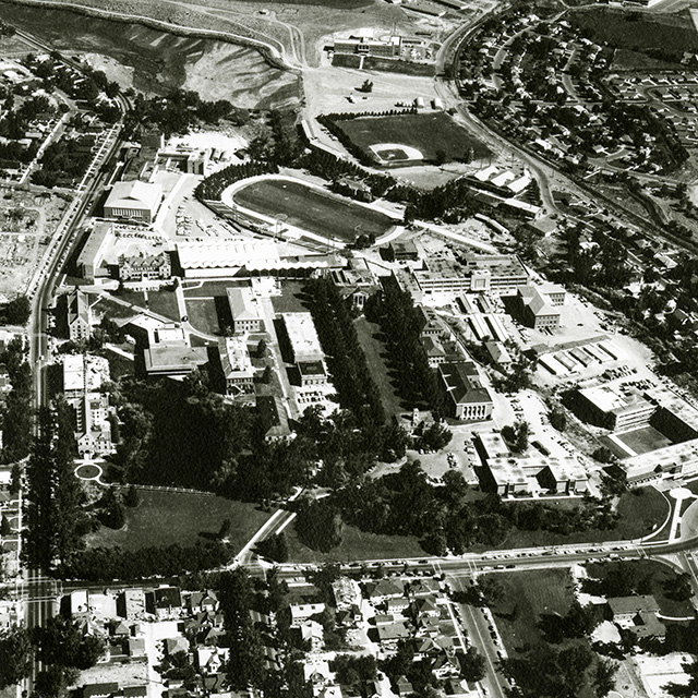 An aerial view of campus as it appeared in 1962. Special Collections and University Archives Photograph Collection, UNRA-P1066-2.